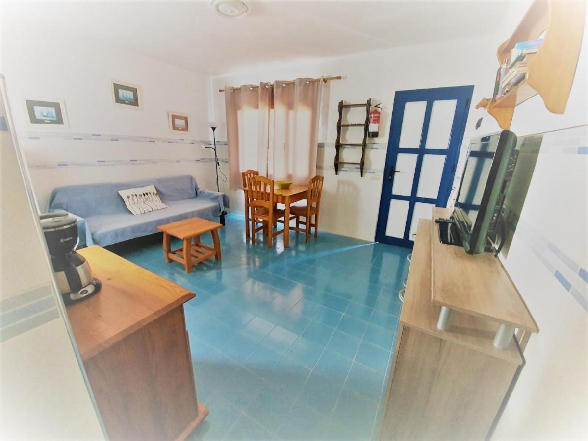 Apartamentos Herederos Lm Caleta de Sebo Bagian luar foto